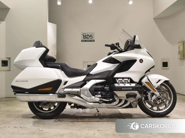 Honda GL1800 TOUR id 3947873 из Японии 20