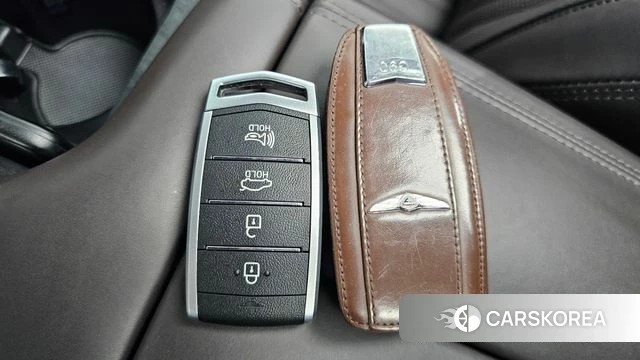 Genesis G90 id 4625960 из Кореи 20