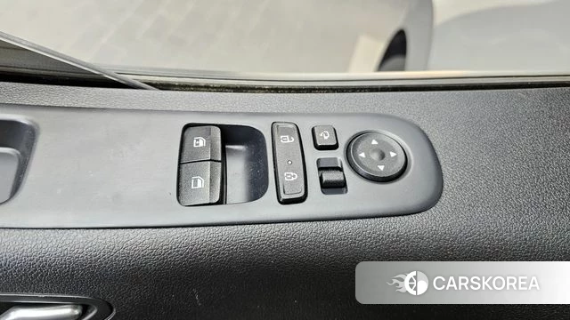 Hyundai Staria id 4283389 из Кореи 20
