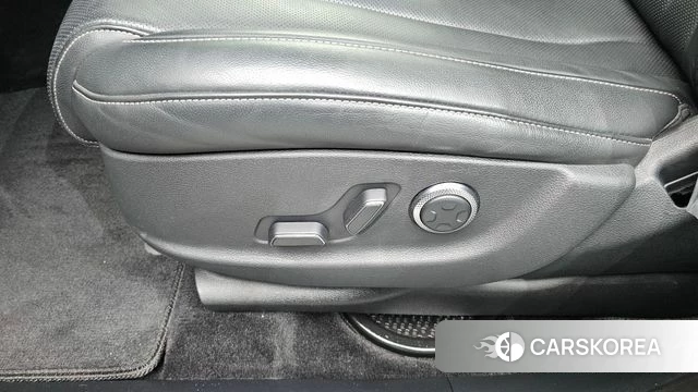 Genesis GV80 id 4613000 из Кореи 20