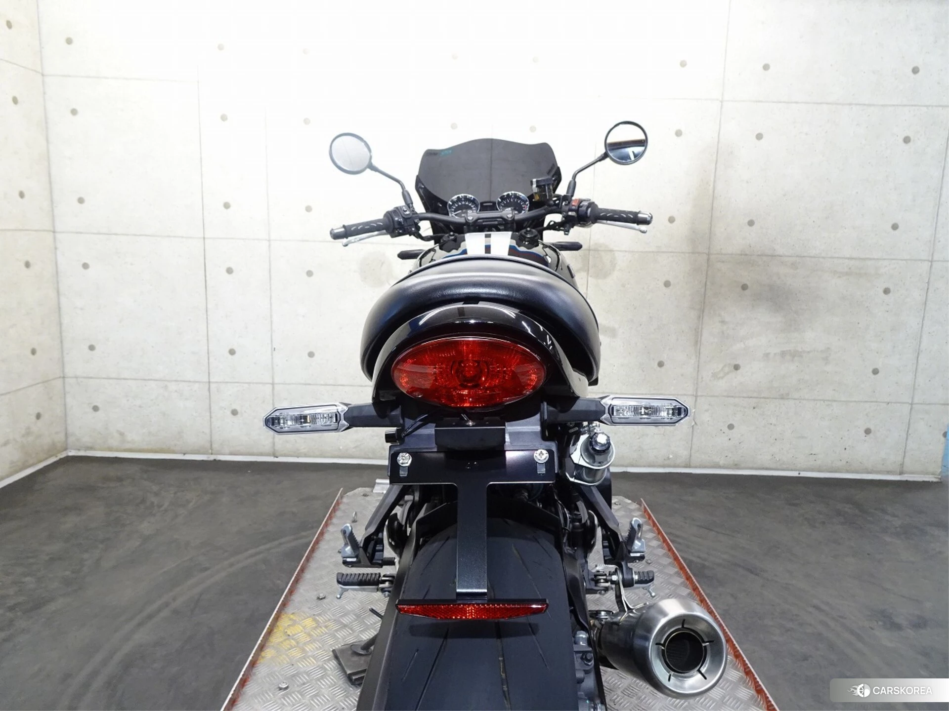 Kawasaki Z900RS CAFE id 4374375 из Японии 20
