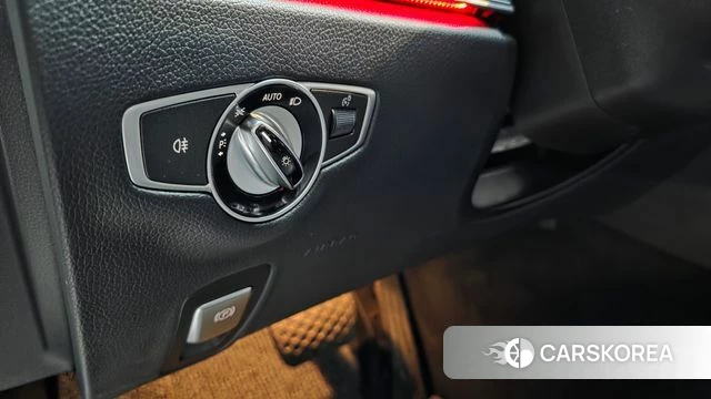 Mercedes-Benz E-Class W213 id 4188626 из Кореи 20