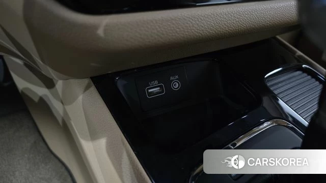 Kia All New Carnival id 4931199 из Кореи 20