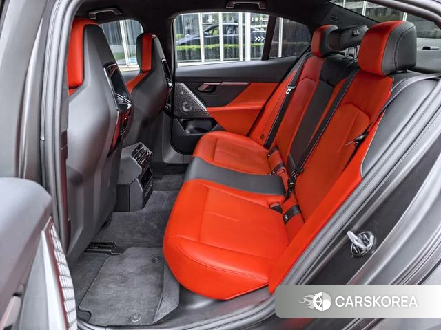 BMW M5 PHEV id 4301122 из Китая 20
