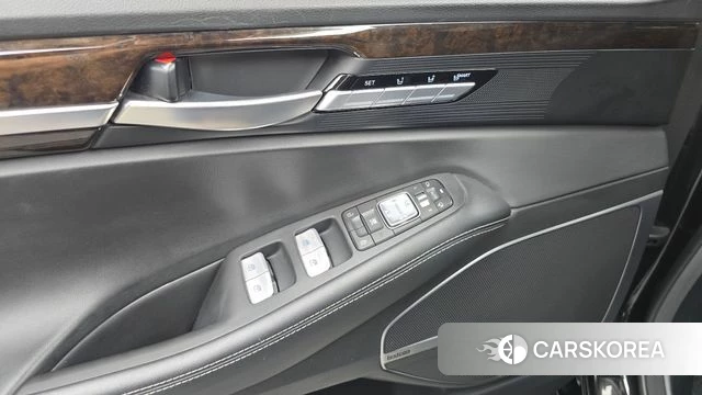 Genesis G90 id 4658152 из Кореи 20