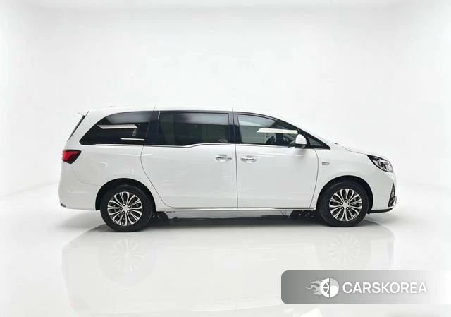 Buick GL8 id 4208325 из Китая 20