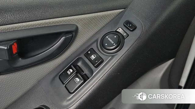 Hyundai The New Grand Starex id 4285532 из Кореи 20