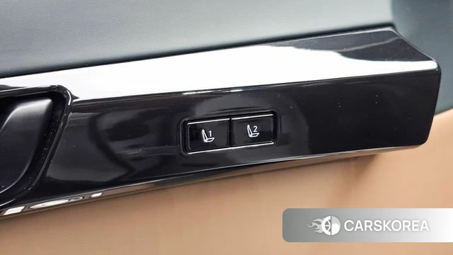 Hyundai Grandeur Hybrid (GN7) id 4898687 из Кореи 20