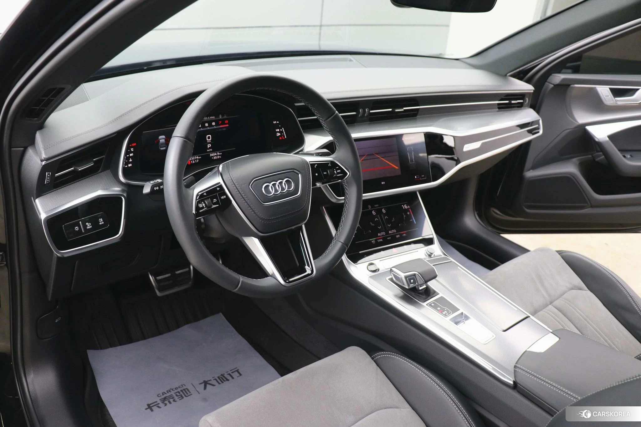 Audi A6L id 4467595 из Китая 20