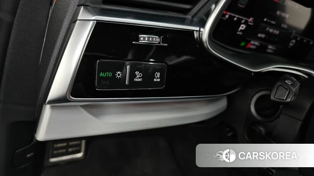Audi Q8 (4M) id 4518744 из Кореи 20