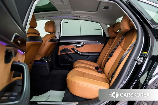 Audi A8 id 4263804 из Китая 20