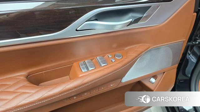 BMW 7 Series (G11) id 4642338 из Кореи 20