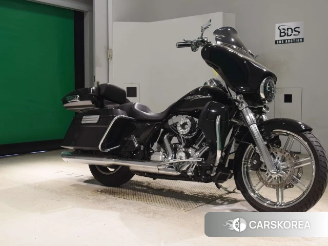 Harley-Davidson Street Glide FLHX1690 id 3947664 из Японии 20