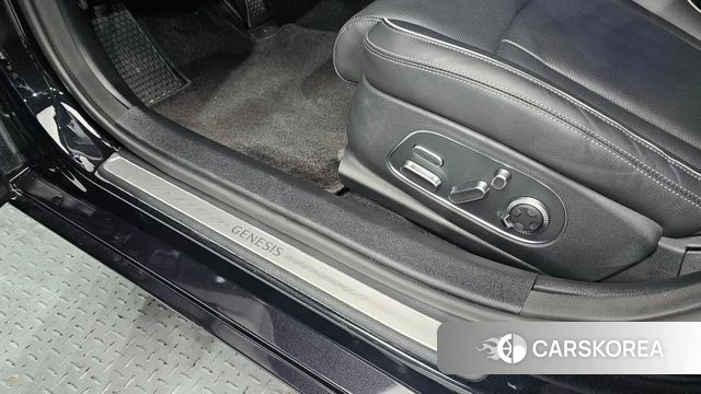Genesis G90 (RS4) id 4665970 из Кореи 20