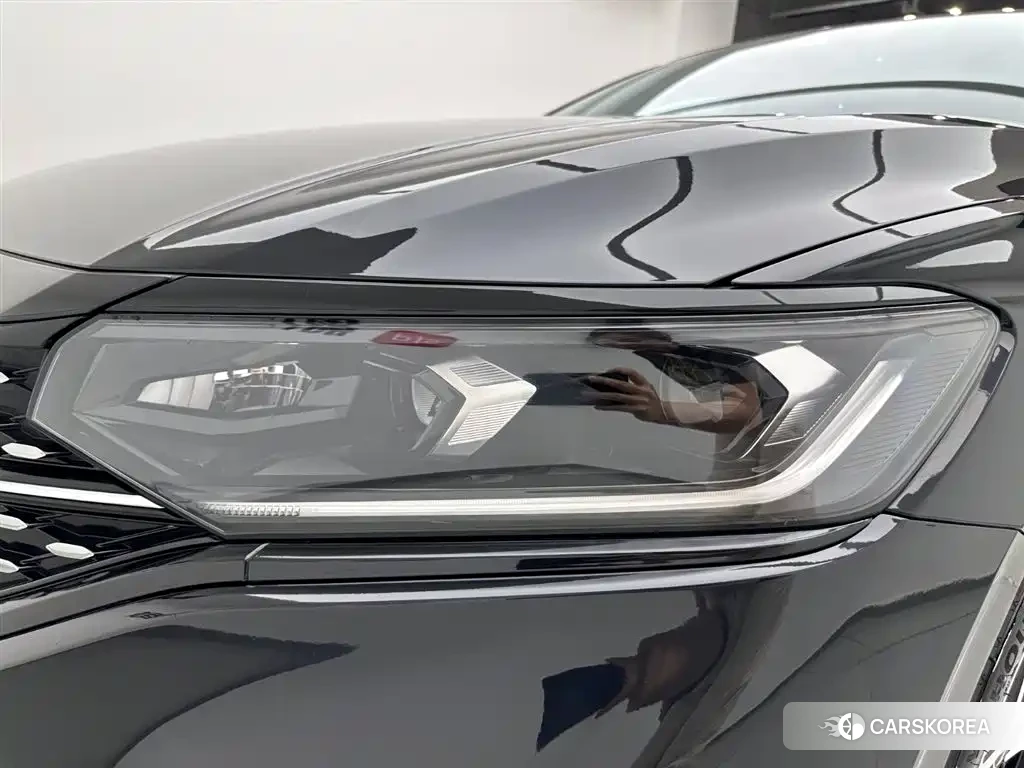 Volkswagen Passat id 4514121 из Китая 20