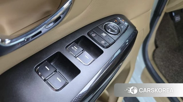 Kia All New Carnival id 4795049 из Кореи 20