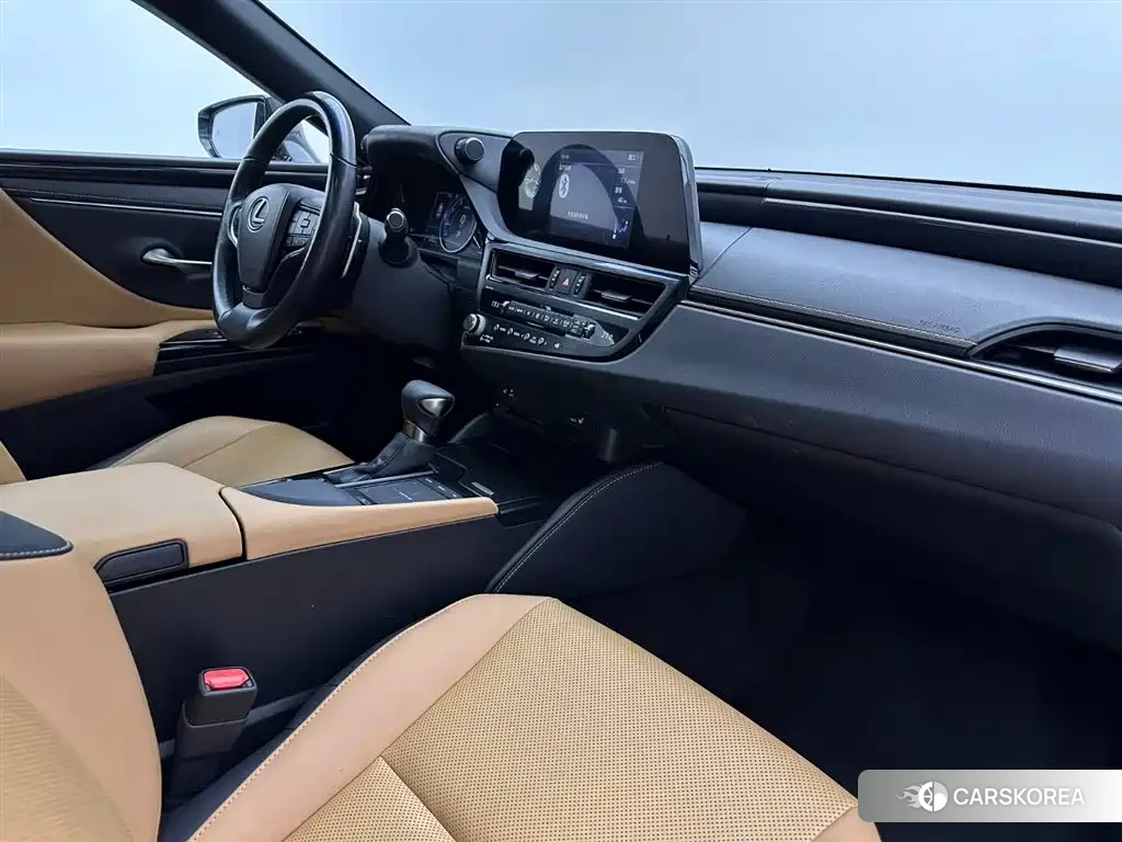 Lexus ES id 4583668 из Китая 20