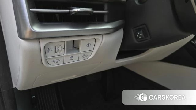 Hyundai Grandeur Hybrid (GN7) id 4589969 из Кореи 20
