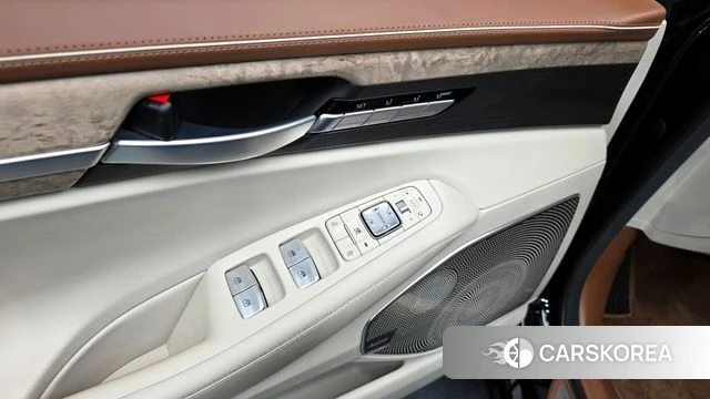 Genesis G90 id 4294575 из Кореи 20