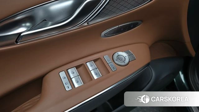 Genesis GV70 id 4433918 из Кореи 20