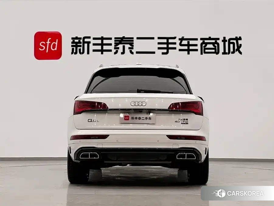 Audi Q5L id 4629610 из Китая 20