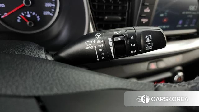 Kia Stonic id 4620409 из Кореи 20