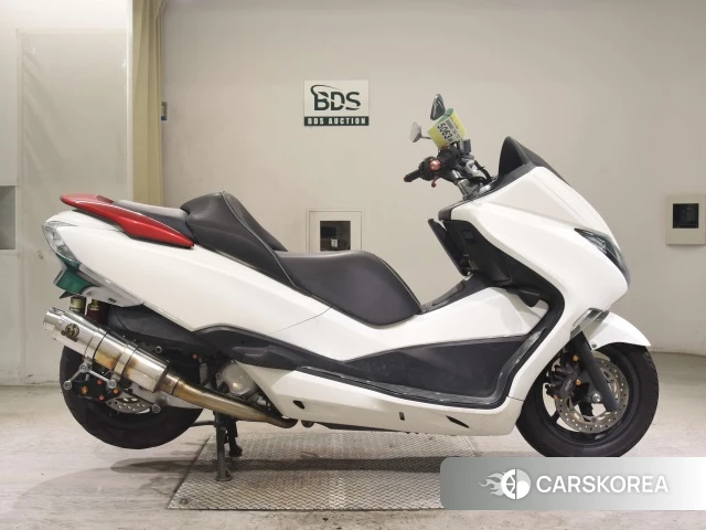 Honda FORZA Z id 3948448 из Японии 20