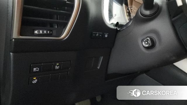 Lexus NX300h id 4203682 из Кореи 20