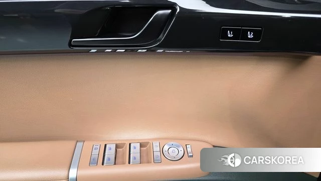 Hyundai Grandeur (GN7) id 4603196 из Кореи 20
