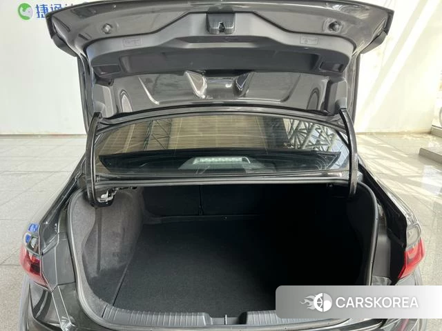 Volkswagen Sagitar id 4320878 из Китая 20