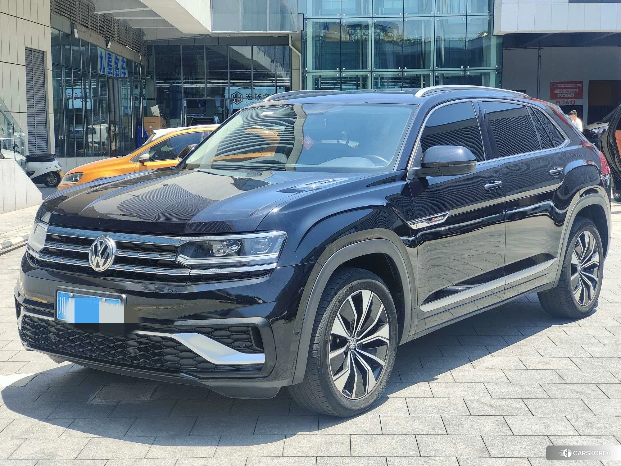 Volkswagen Tourang id 4440972 из Китая 20