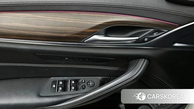 BMW 5 Series (G30) id 4384881 из Кореи 20