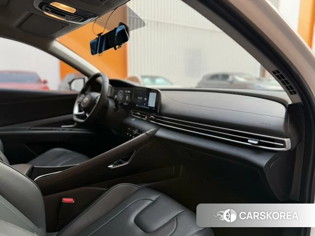 Hyundai Elantra id 4298083 из Китая 20