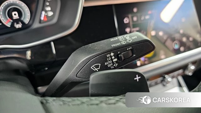 Audi Q3 (F3) id 4612407 из Кореи 20