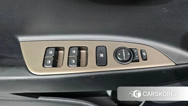 Kia Stonic id 4765598 из Кореи 20