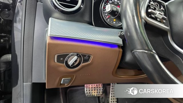 Mercedes-Benz E-Class W213 id 4557359 из Кореи 20