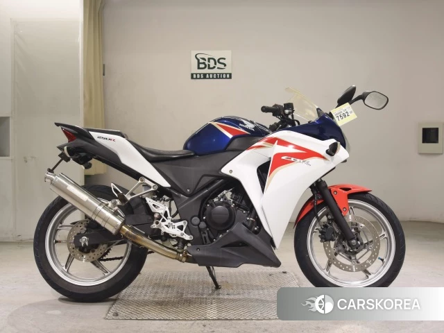 Honda CBR250R id 3947492 из Японии 20
