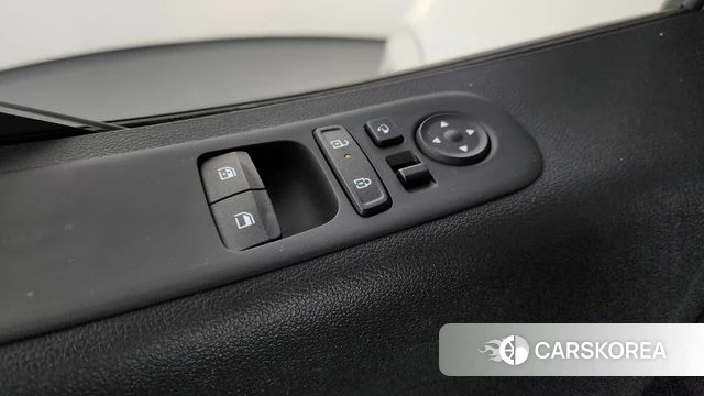 Hyundai Staria id 4185679 из Кореи 20