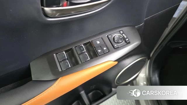 Lexus NX300h id 4536226 из Кореи 20