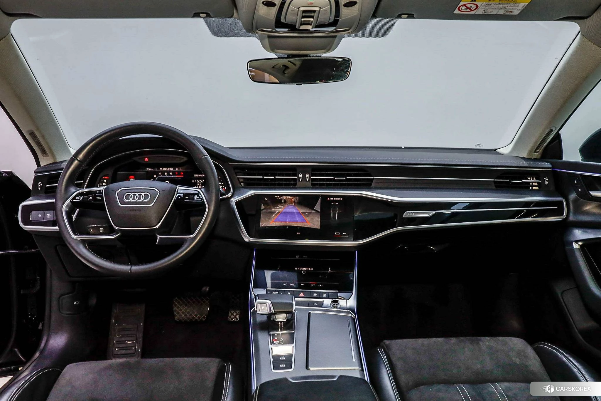 Audi A7L id 4467994 из Китая 20