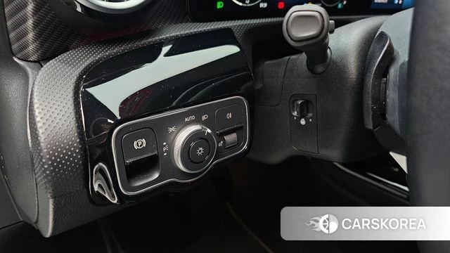 Mercedes-Benz A-Class W177 id 4571664 из Кореи 20