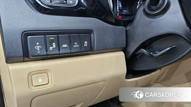 Kia The New Carnival id 4465260 из Кореи 20