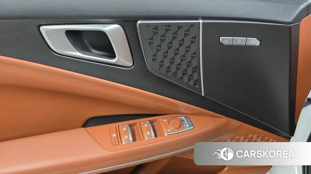 Kia The New K8 Hybrid id 4710606 из Кореи 20