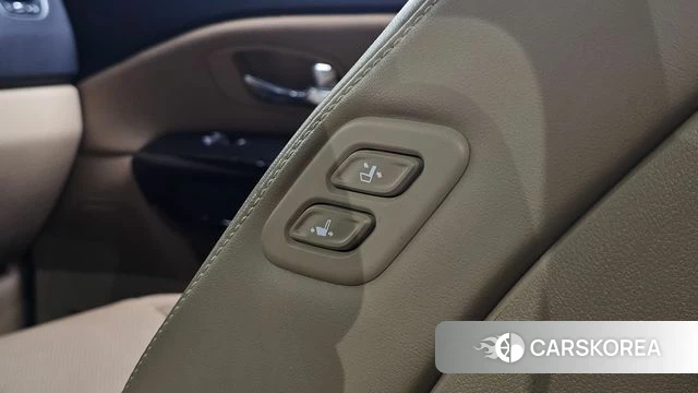 Kia The New Carnival id 4924059 из Кореи 20