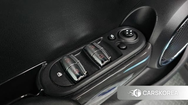 Mini Cooper S id 4556699 из Кореи 20