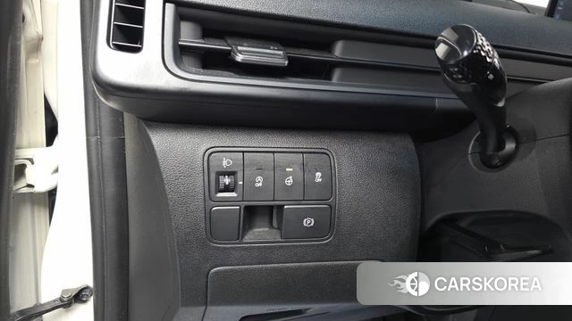 Hyundai Staria id 4872186 из Кореи 20
