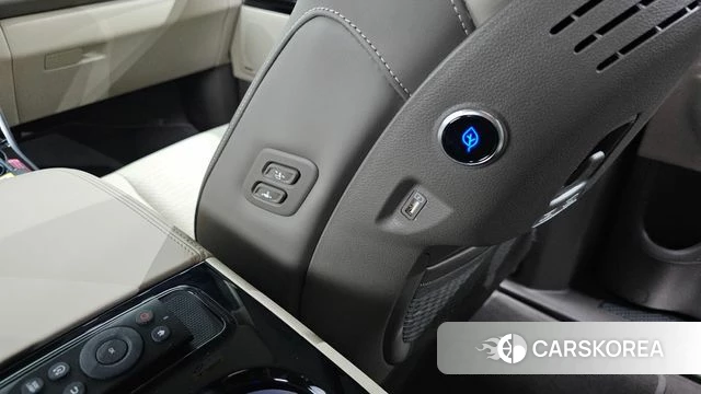 Kia Carnival 4th generation id 4282146 из Кореи 20