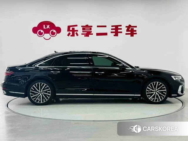 Audi A8 id 4273612 из Китая 20