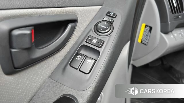 Hyundai The New Grand Starex id 4458959 из Кореи 20