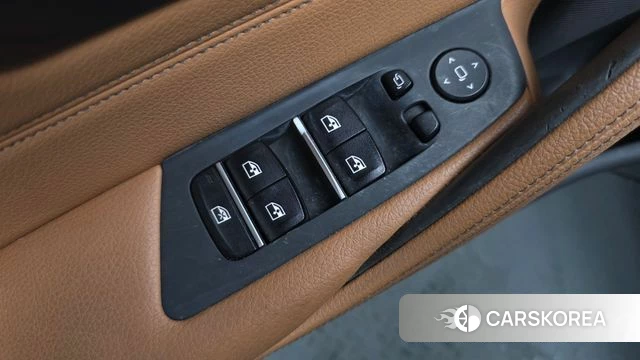 BMW 5 Series (G30) id 4491088 из Кореи 20